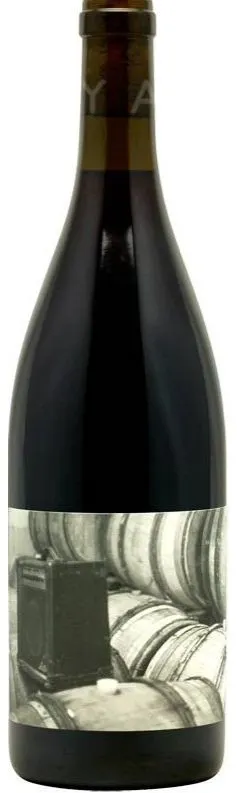 AD VINUM (MONTAREN-ET-SAINT-MEDIERS) Ampli, Rosado, NV. Imagen de botella