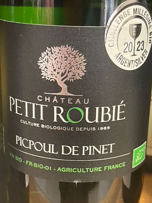 OLIVIER AZAN Château Petit Roubie, Blanco, 2022, Picpoul de Pinet. Etiqueta frontal