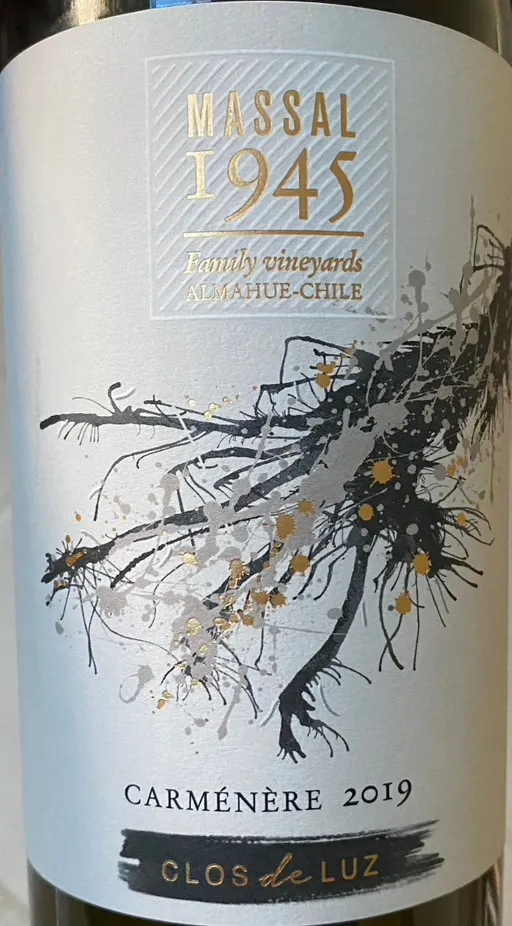 Clos de Luz Massal 1945, Carmenere, Red, 2019, Valle del Rapel. Front label